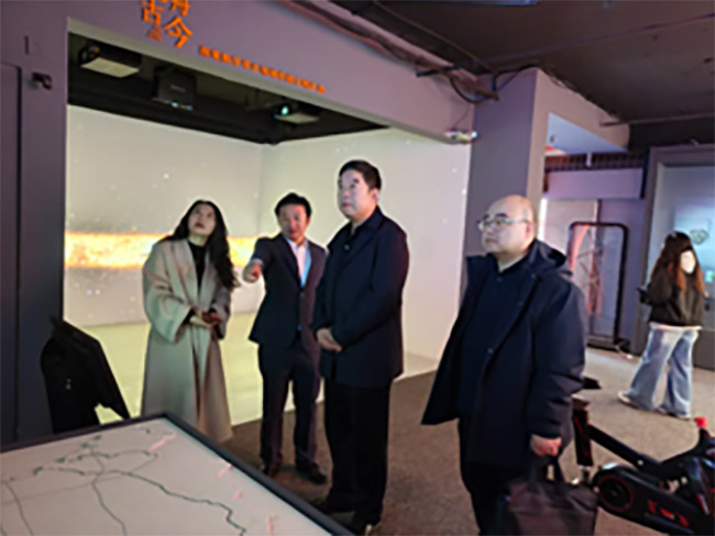 邯郸市商务局毛俊明等领导莅临君卓展览装饰（邯郸公司）调研指导工作